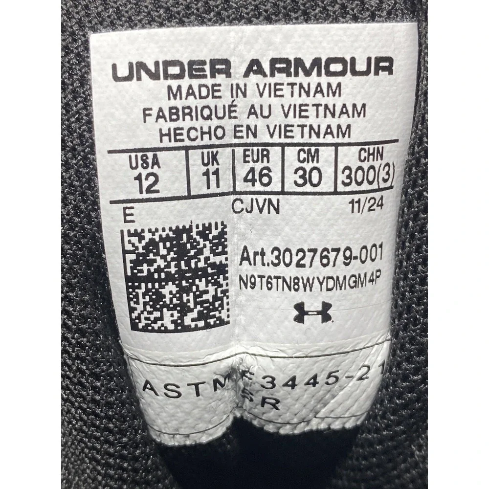 Under Armour please look